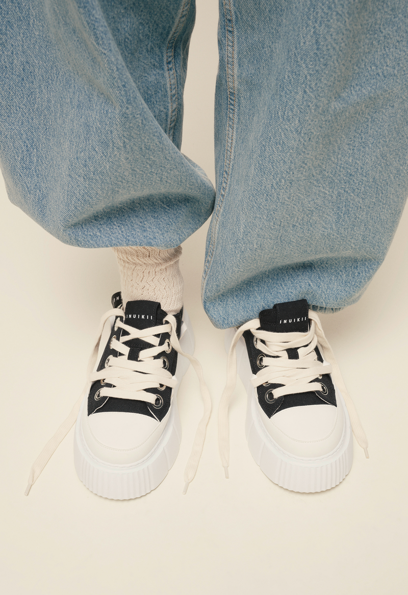 Matilda Canvas Low