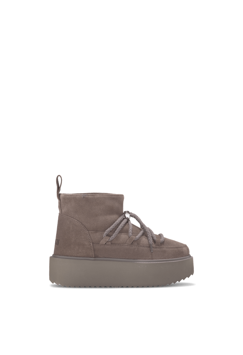 Classic Low Platform
