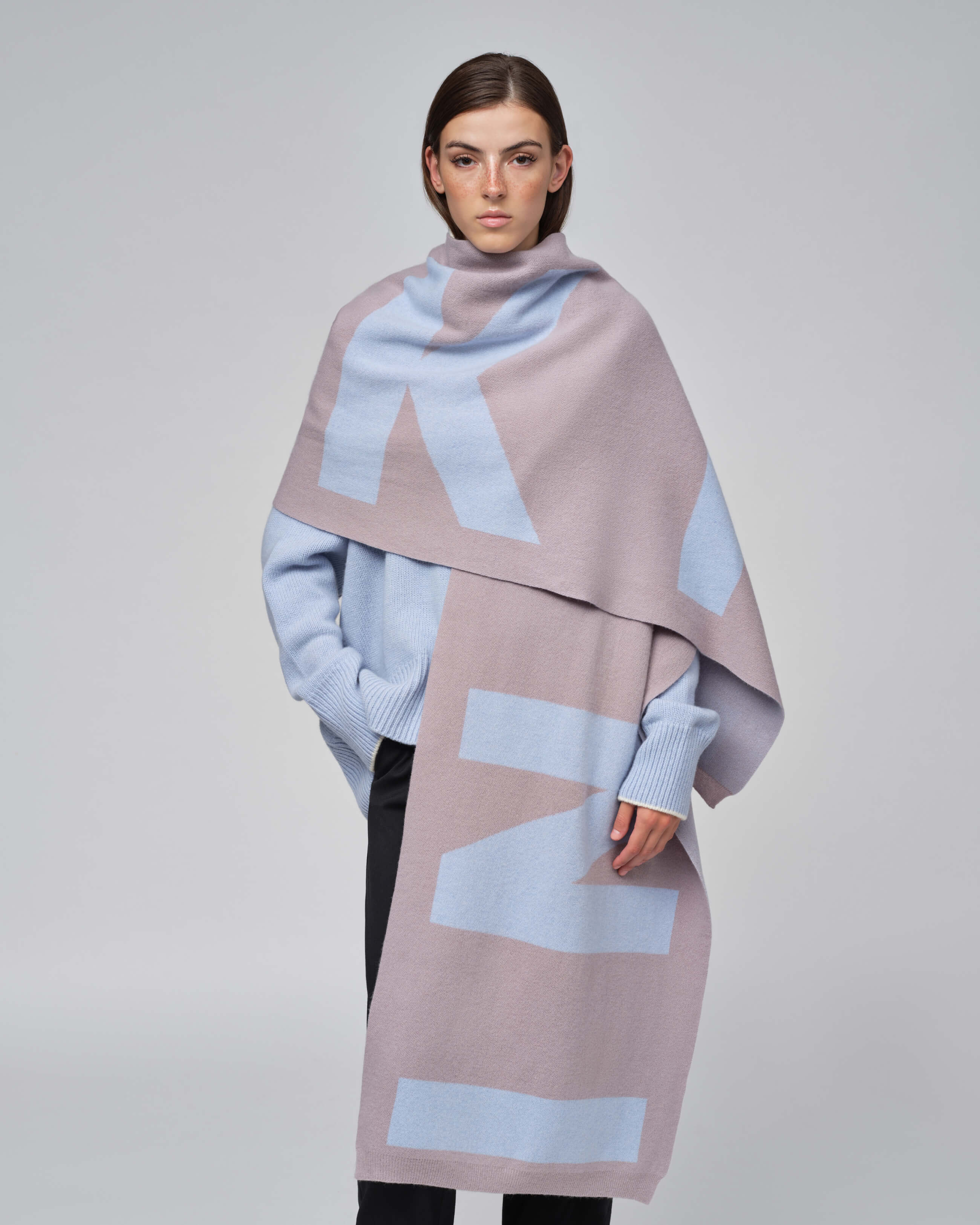 INUIKII - Jacquard Scarf