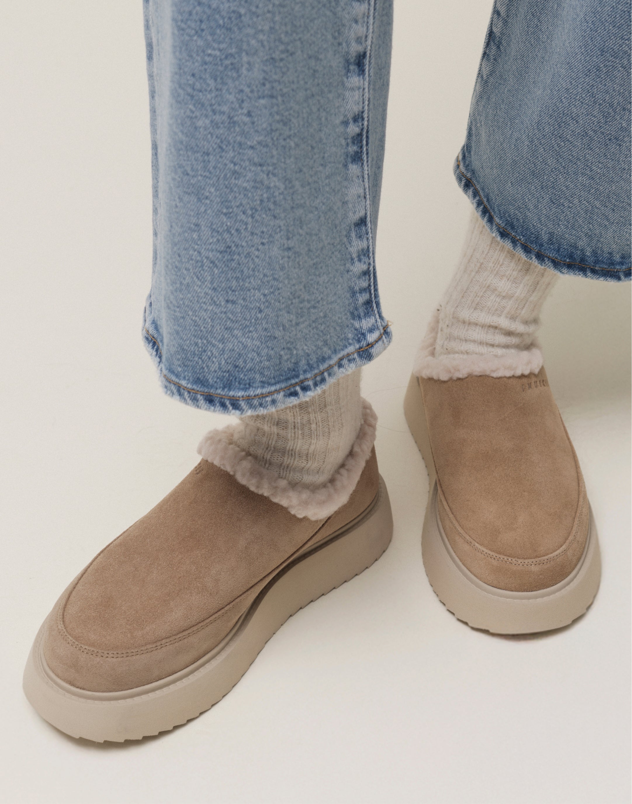 SLIP-IN MULE & MICRO